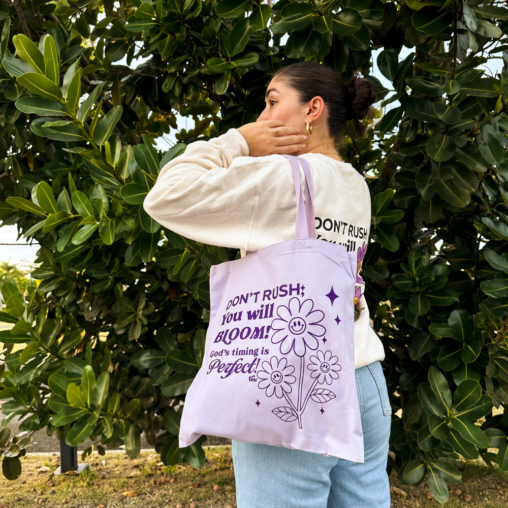 
                      
                        Bolsa con el logo "Florecerás"
                      
                    